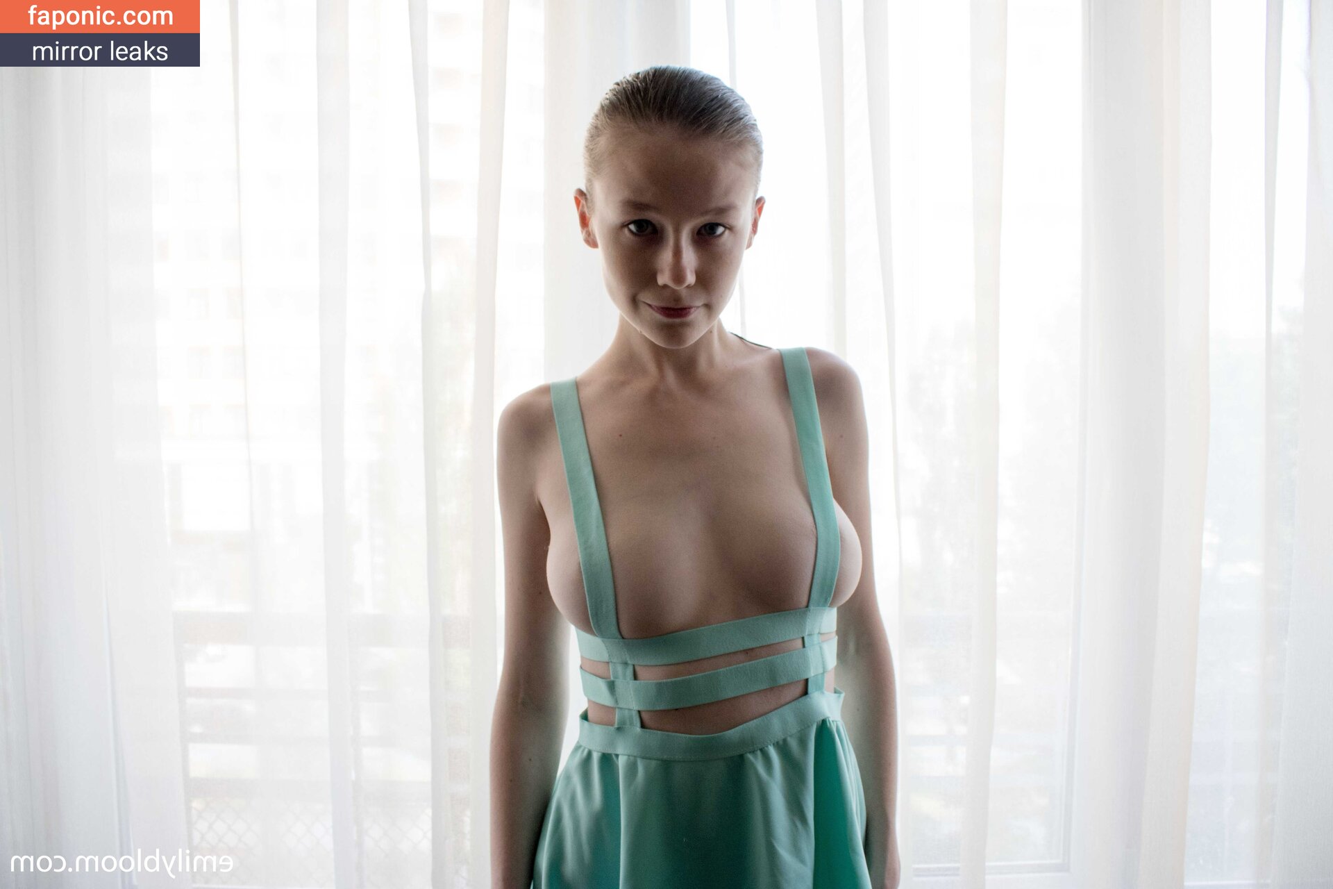 Emily Bloom, emilybloomshow, theemilybloom Nagie wycieki OnlyFans/Patreon Zdjęcie #5259