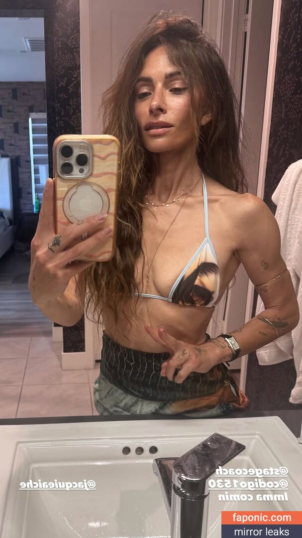 Sarah Shahi, sarahshahi Nagie wycieki  Zdjęcie #53
