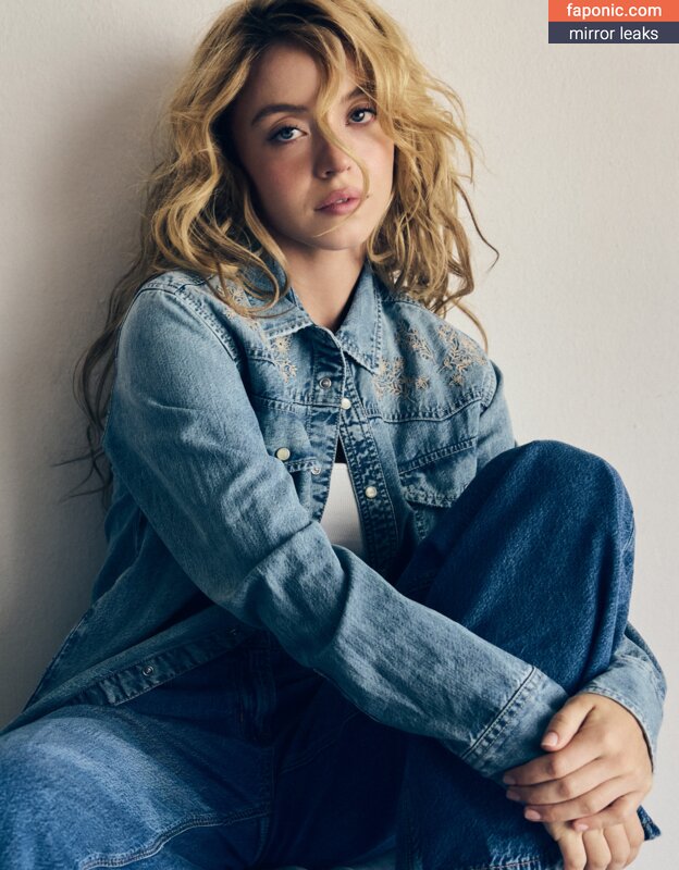 Sydney Sweeney, gal_gadot, sydney_sweeney Nagie wycieki OnlyFans Zdjęcie #109