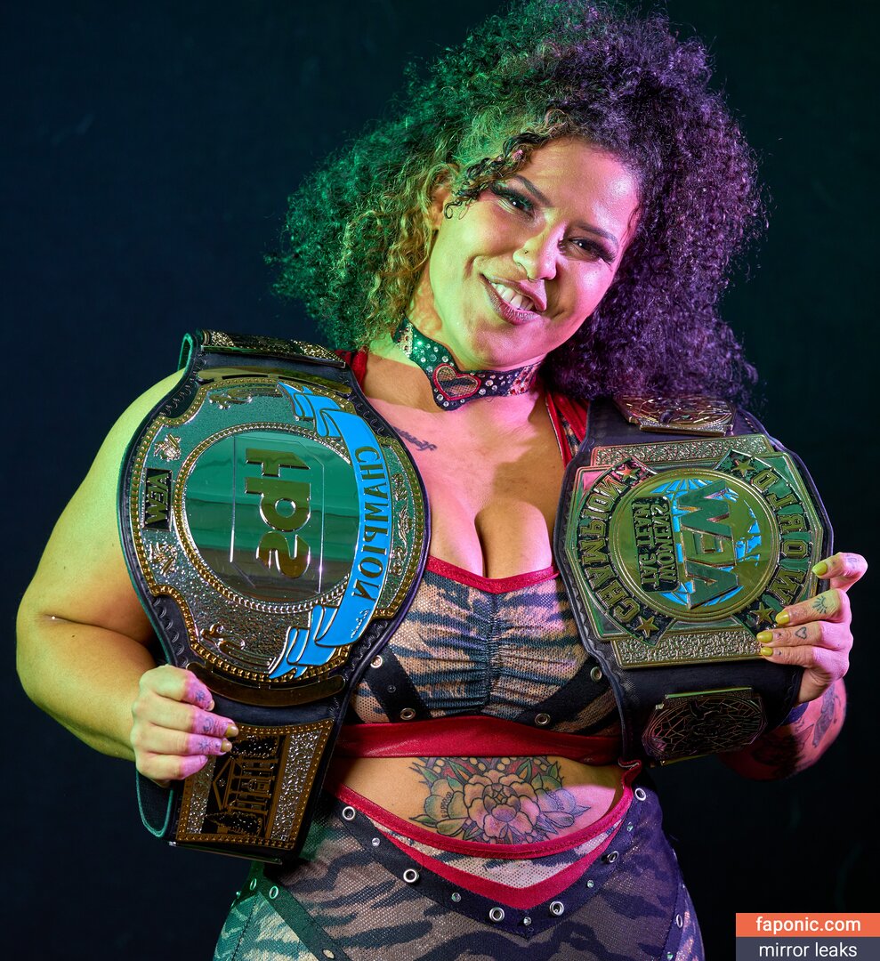AEW, Willow Nightingale, willowwrestles Nagie wycieki  Zdjęcie #29
