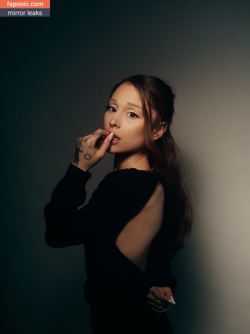 Ariana Grande, arianagrande Nagie wycieki OnlyFans Zdjęcie #151