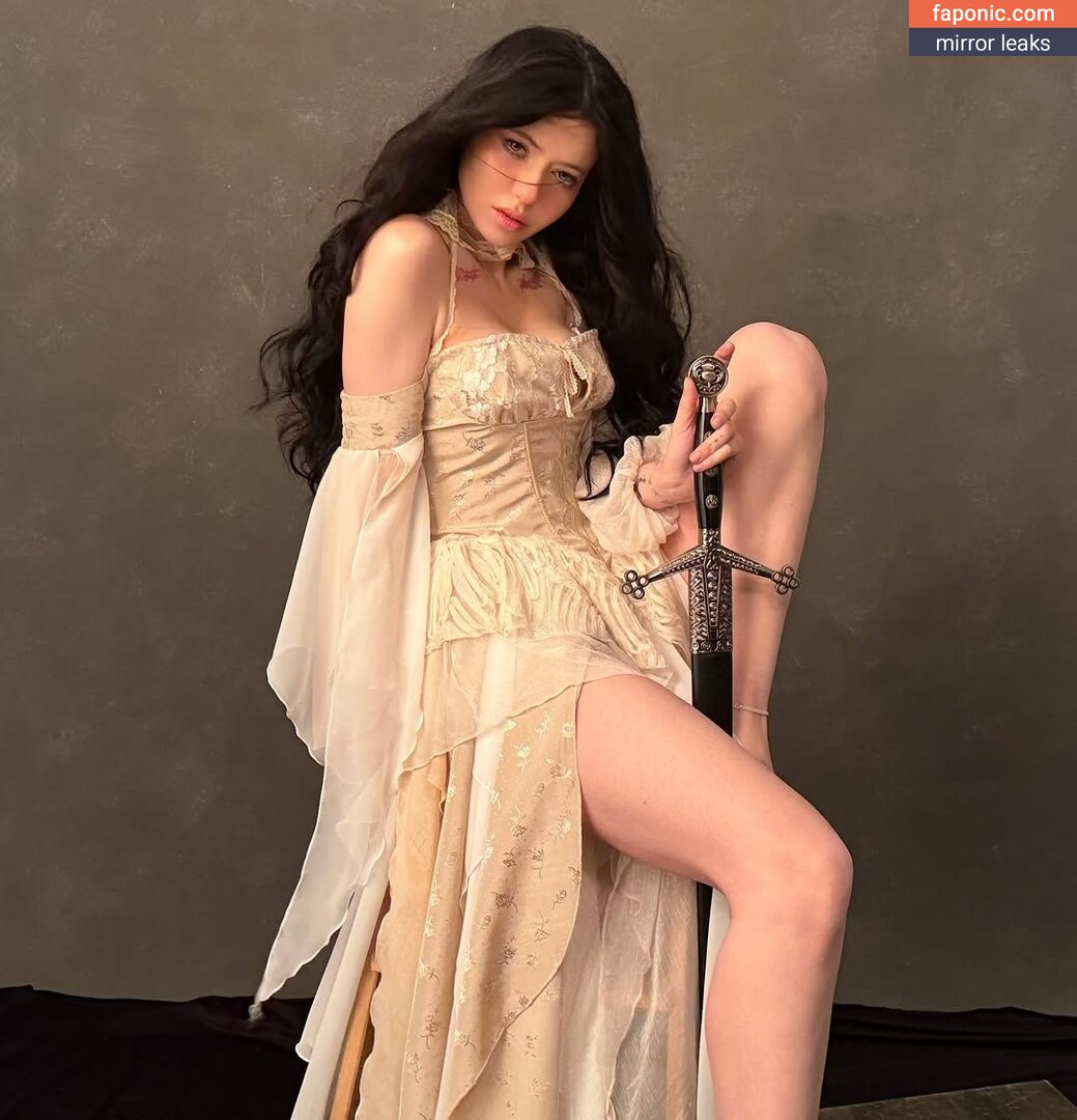 Alina Becker, AlinaBecker, Social Media, abecker_cos, alina_becker, japp_leack Nagie wycieki OnlyFans/Patreon Zdjęcie #623