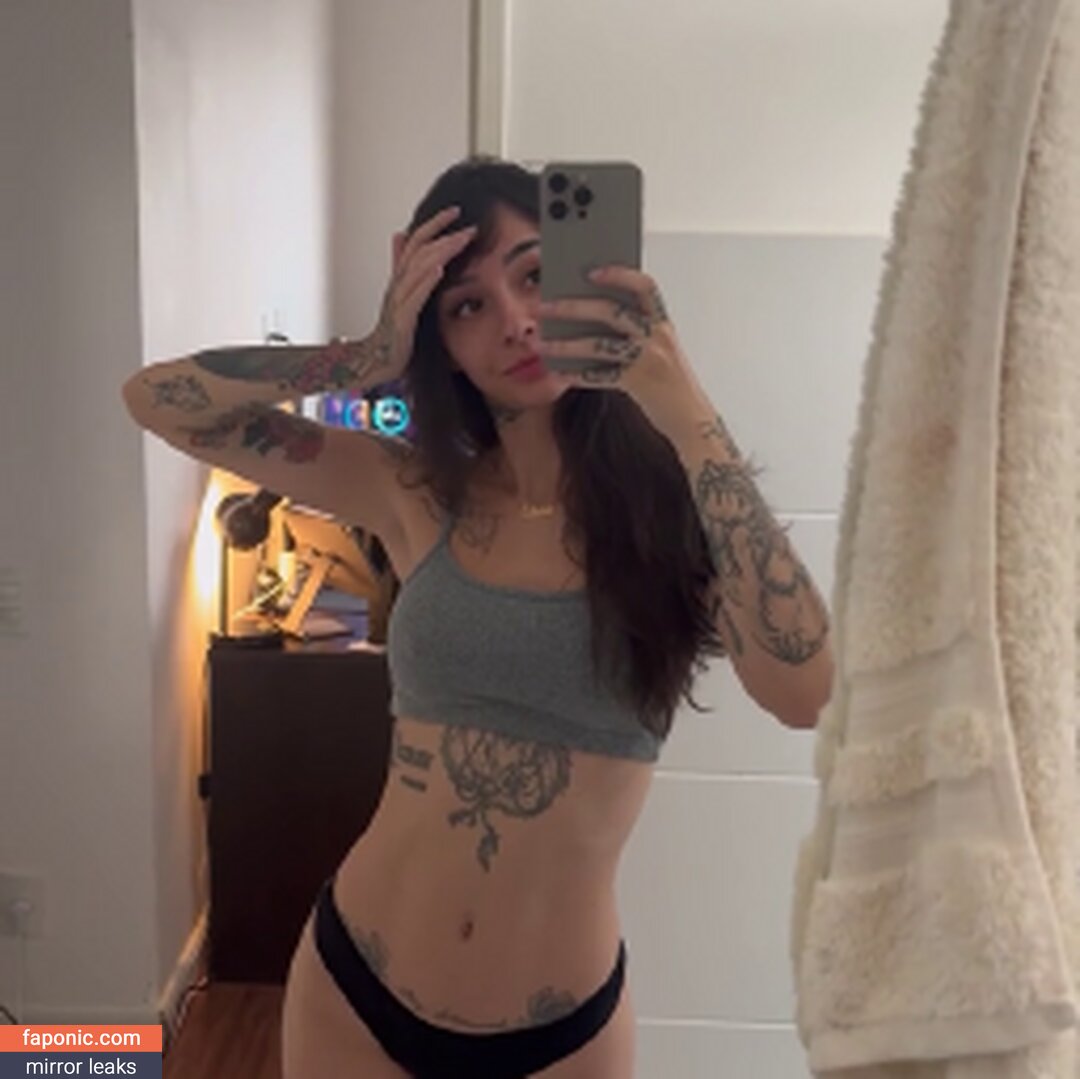 Caputile, Letícia Caputi Nagie wycieki  Zdjęcie #9