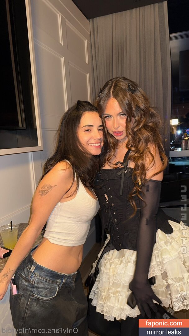 Riley Reid, RileyReidTikTok, hellorileyreid, rileyreidx3 Nagie wycieki OnlyFans Zdjęcie #2655