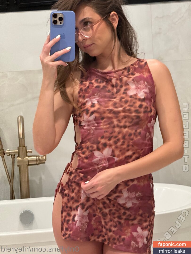 Riley Reid, RileyReidTikTok, hellorileyreid, rileyreidx3 Nagie wycieki OnlyFans Zdjęcie #2786