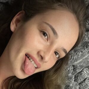 Aria Voss