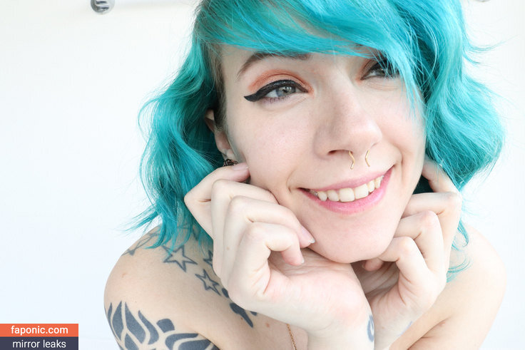 Claire Tennebrarum