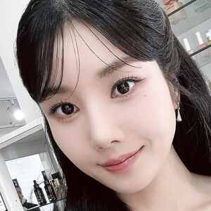 Kwon Eunbi