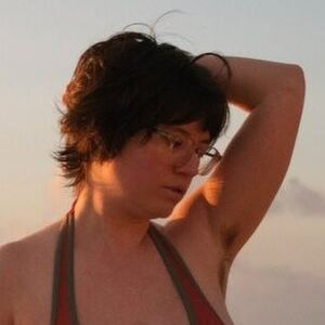 Labia Librarian