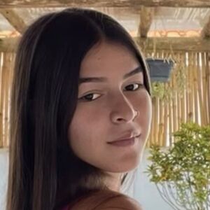 Lara_Maehata
