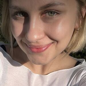 Larissa Lange