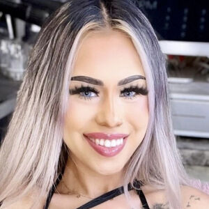 Latina_barista.xo