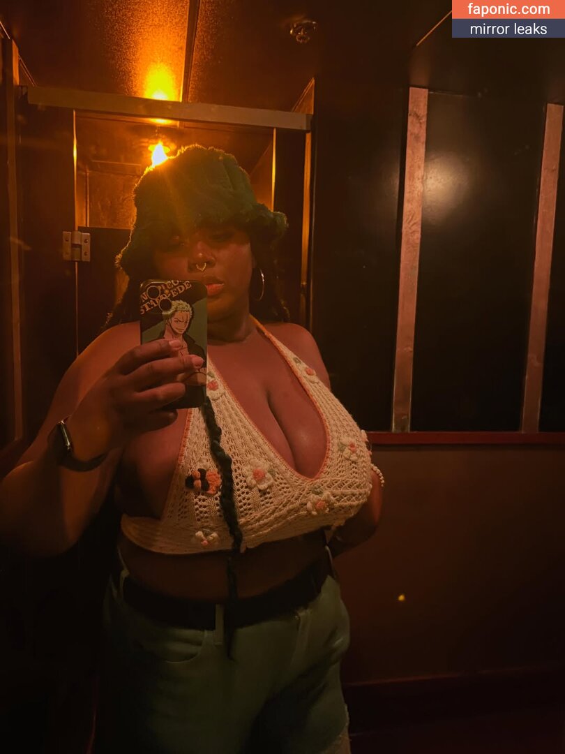 Roxxy Haze