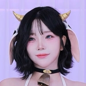 Seolhwa Yoon 윤설화