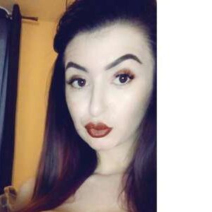 ???? Your Busty Babe ????